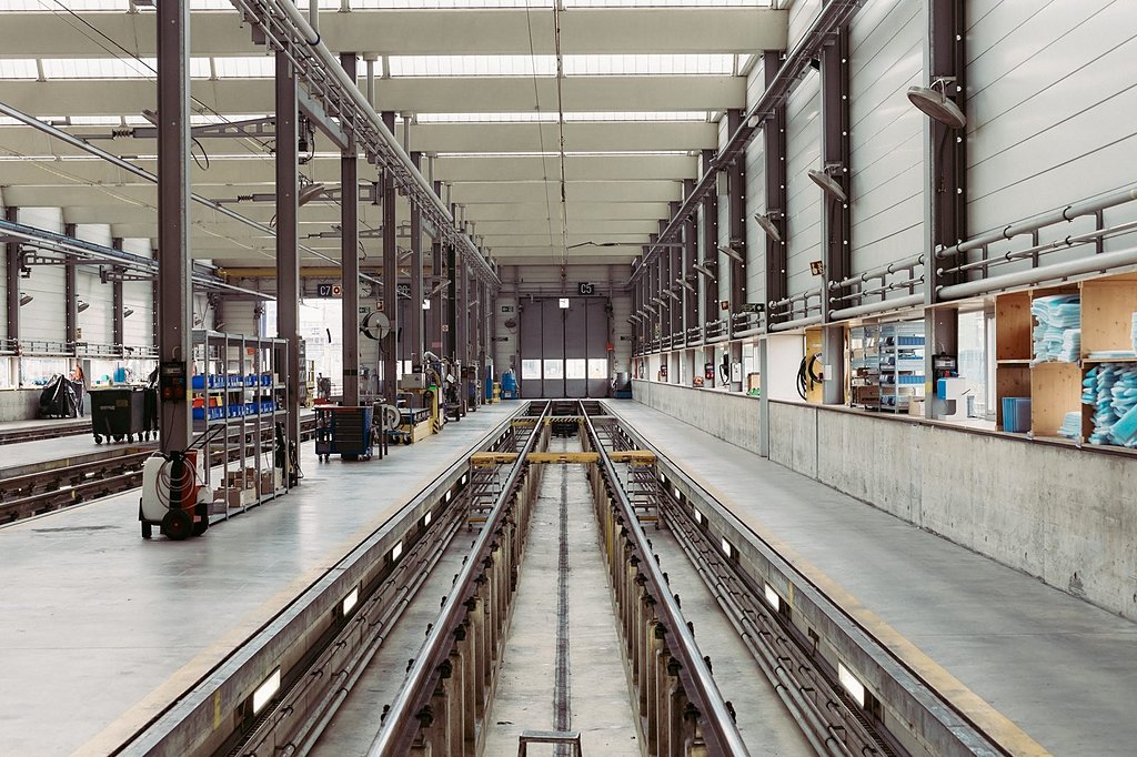 Food distribution warehouse